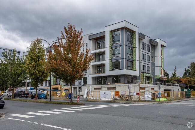 Construction Photo 8/2024 - The Ottison