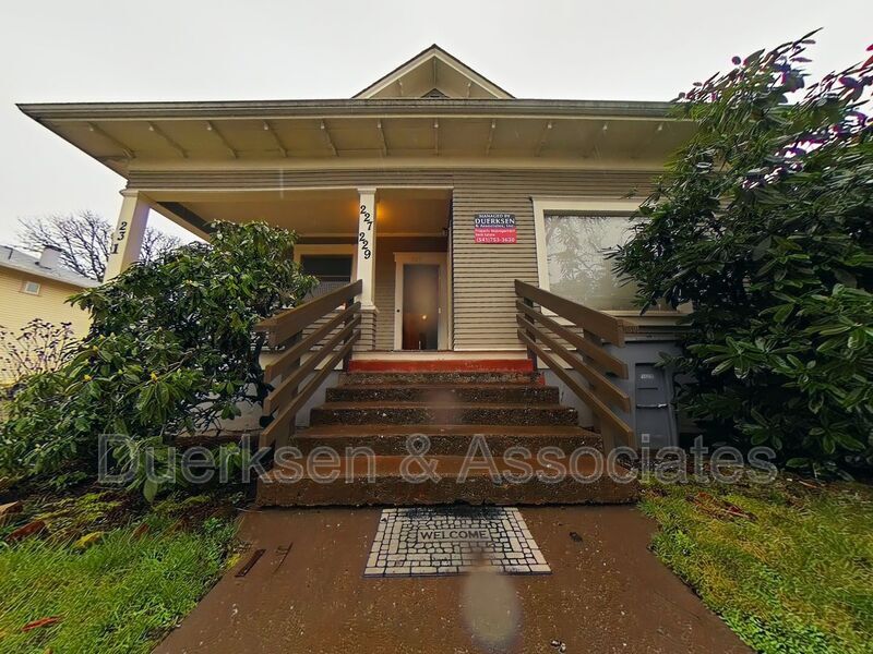 Foto principal - 229 NW 9th St