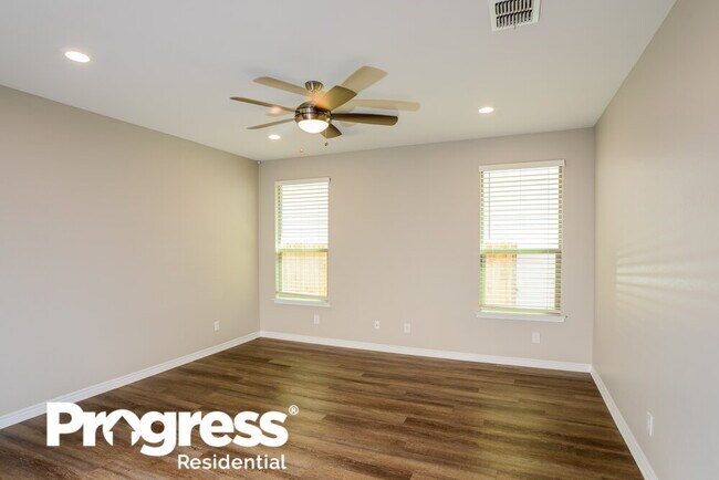 Foto del edificio - 8208 Victory Cove