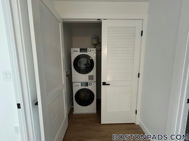 Foto del edificio - 199 Gardner St