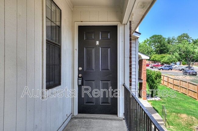Building Photo - 2515 Center West Parkway - 2L