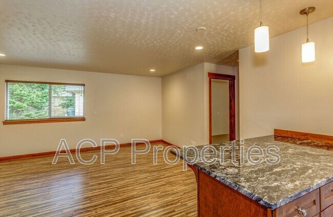 Foto del edificio - 1412 22nd St