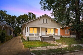 Building Photo - 1437 Princeton Ave SW