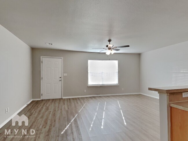 Building Photo - 3506 E Emmitsburg Pl