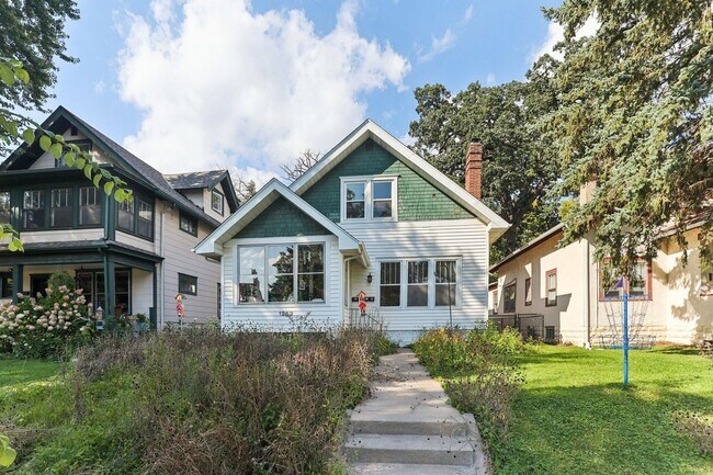 Building Photo - 1253 Ashland Ave