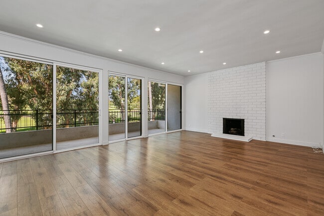 Building Photo - 12320 Montana