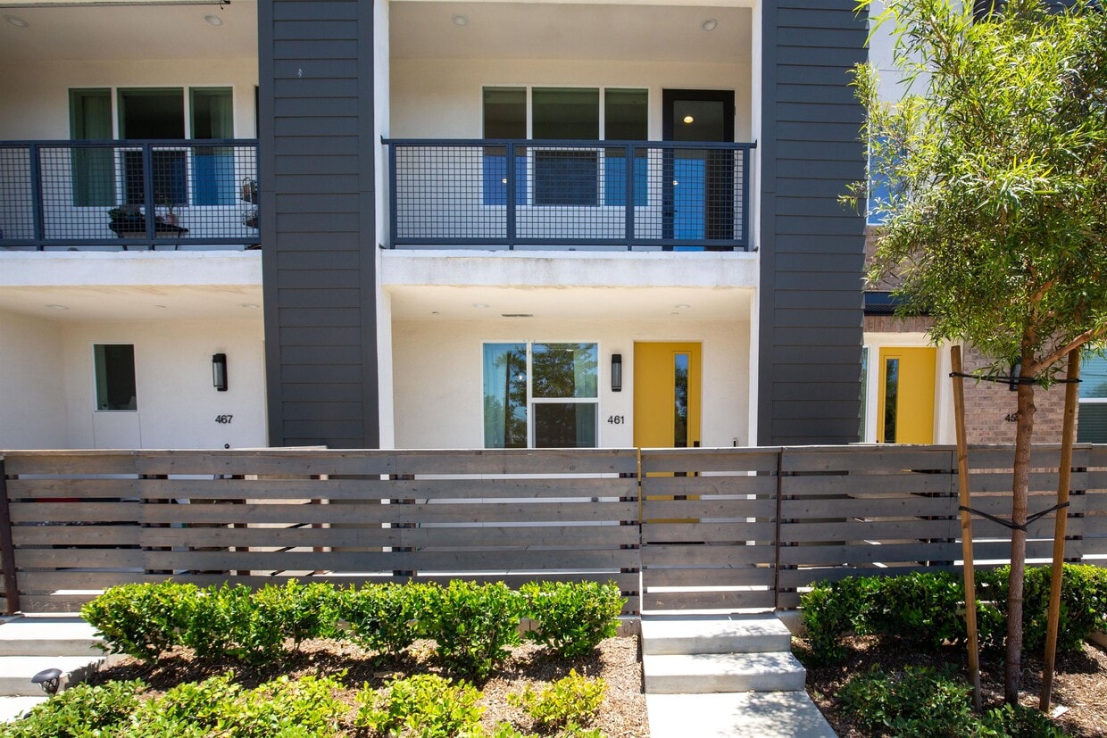 461 Shelby Ln, Covina, CA 91723 Townhome Rentals in Covina CA