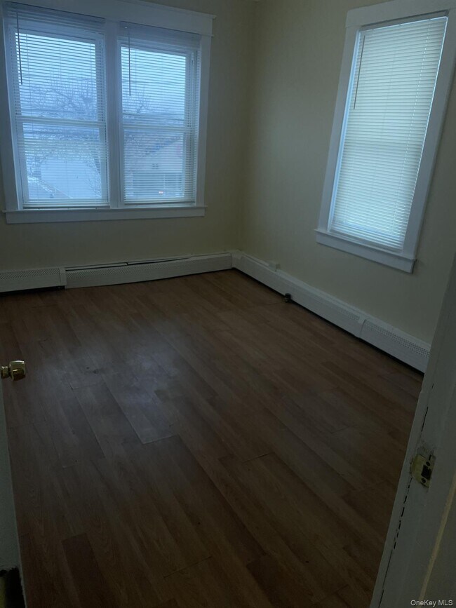 Foto del edificio - 61 Larkfield Rd