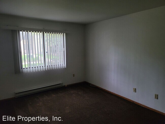 Building Photo - 1 br, 1 bath House - 1648 S. Carriage Lane