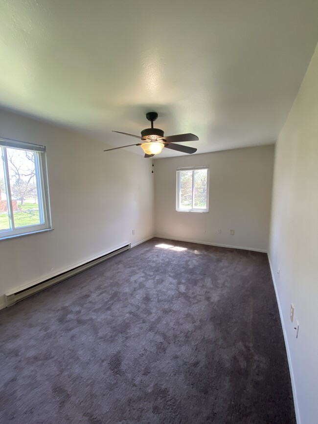 Foto del edificio - 7400 Crosscreek Dr