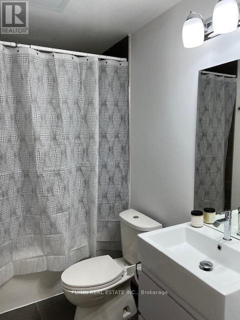 Building Photo - 7 Erie Ave