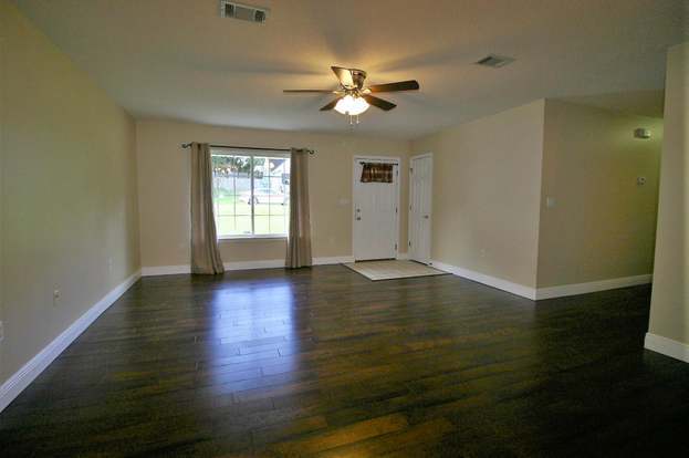 Building Photo - 231 Grand Prix Dr