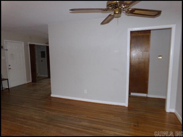 Foto del edificio - 6817 Archwood Dr