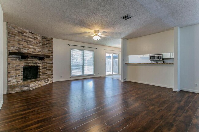 Foto del edificio - 7134 Spring Point St