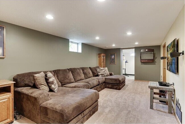 Foto del edificio - 10682 Jefferson St NE