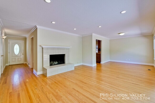 Building Photo - What an Amazing Home on a Huge Lot!
