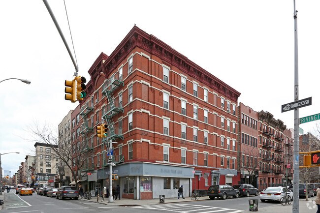 Foto del edificio - 131 Norfolk St