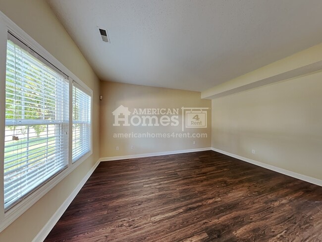 Building Photo - 1036 Hazelwood Drive