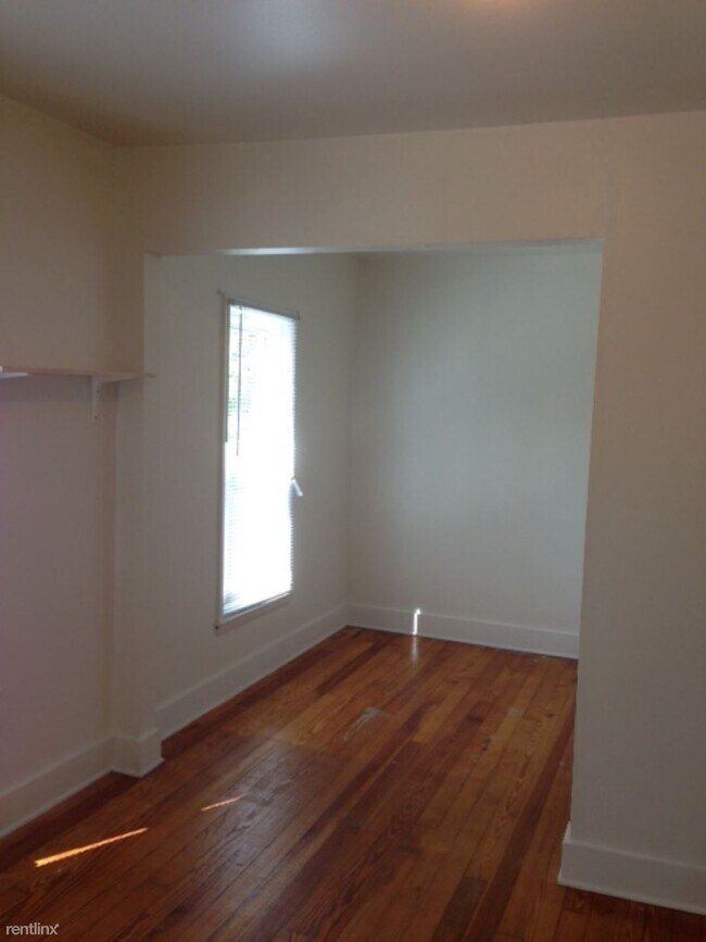 Building Photo - 5 br, 1.5 bath House - 108 N Normal St