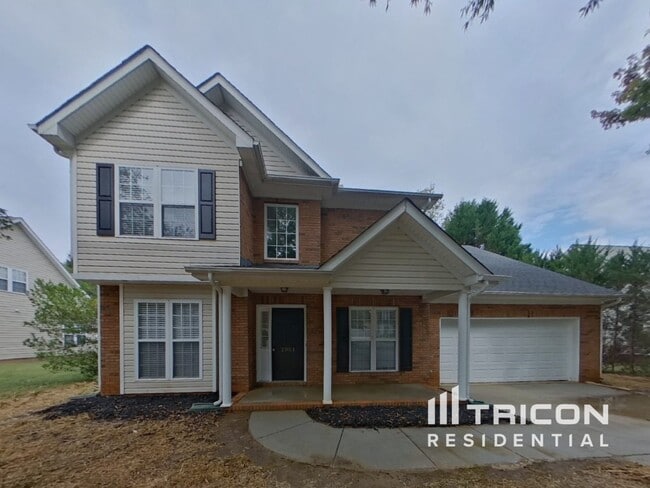Building Photo - 2001 Enderbury Dr
