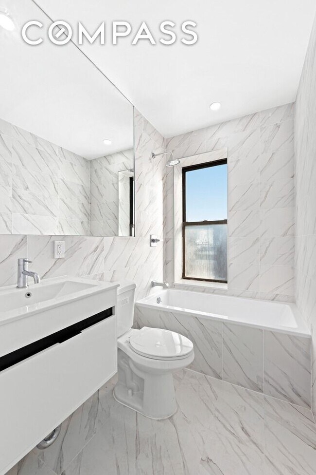 640 Ditmas Ave Unit 12A, Brooklyn, NY 11218 Room for Rent in Brooklyn