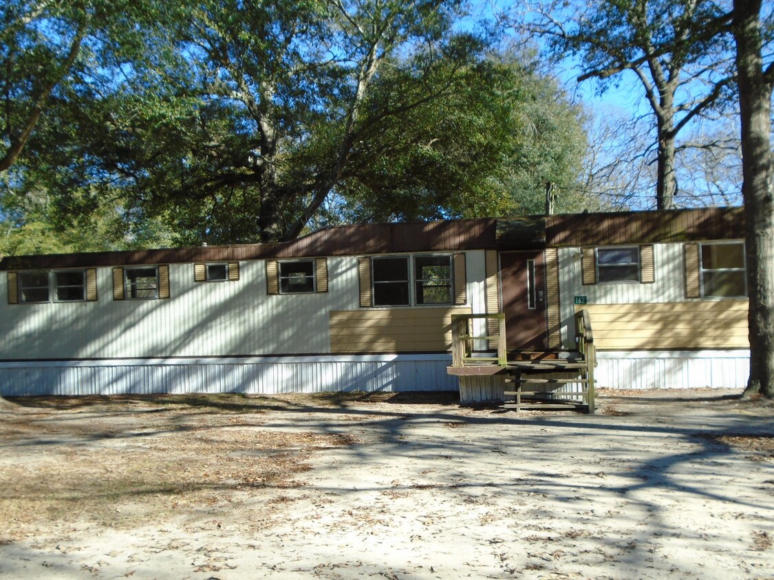 Primary Photo - Country Style Home in Cordova