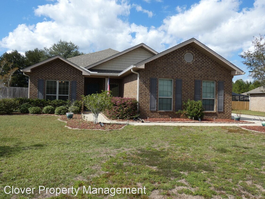 3 br, 2 bath House 5957 Palermo Dr. House Rental in Pace, FL