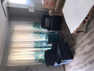 Li - 4667 Ocean Blvd