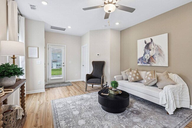 Foto del edificio - Harts Branch Townhomes