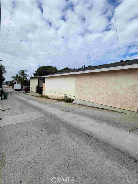 Foto del edificio - 7127 Saranac St