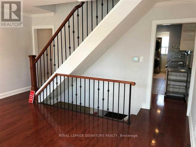 Building Photo - 40 Crofton Rd