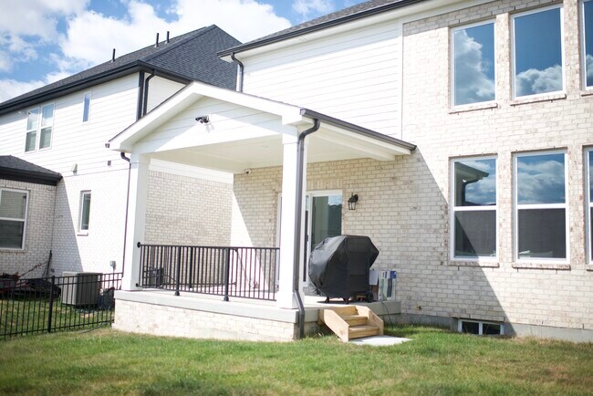 Foto del edificio - 2785 Shellbark Cir