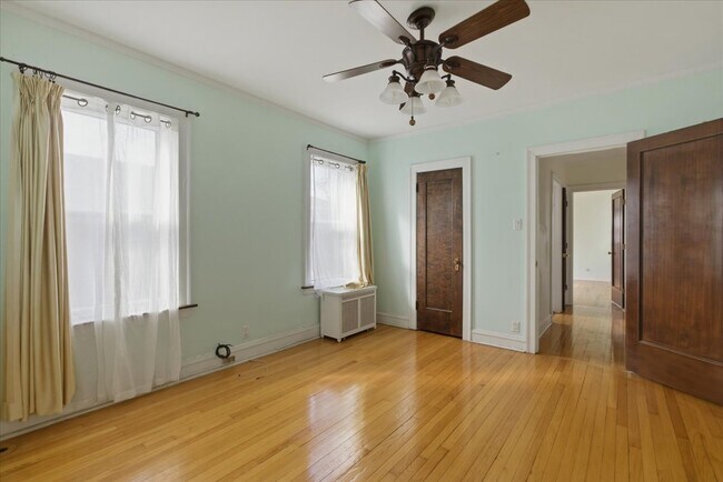 Foto del edificio - 7409 N Claremont Ave