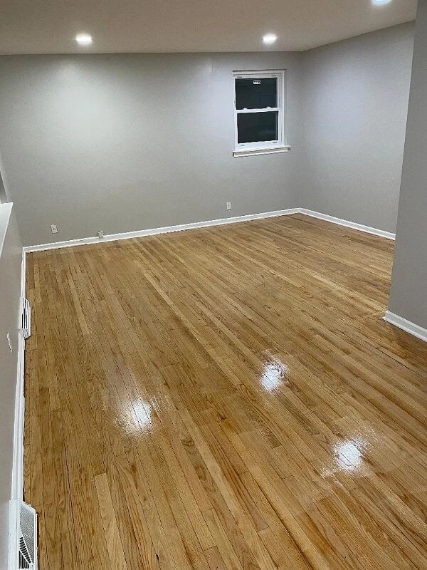 Foto del edificio - 12327 S Justine St