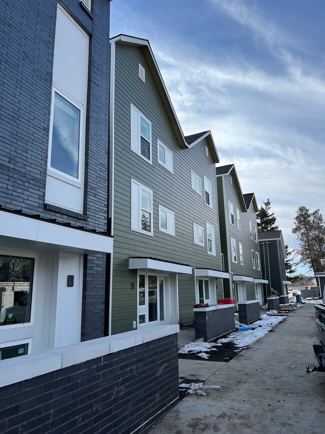 Building Photo - 400 N 36th St