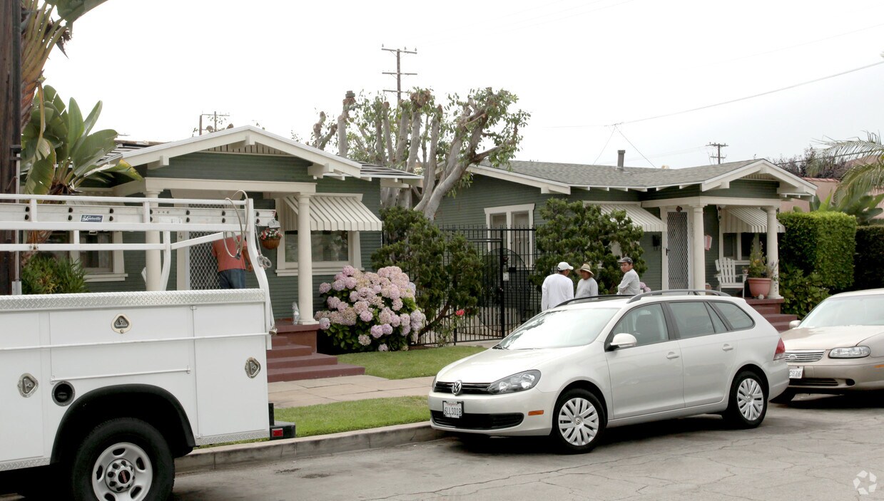 Foto del edificio - Belmont Heights Cottage