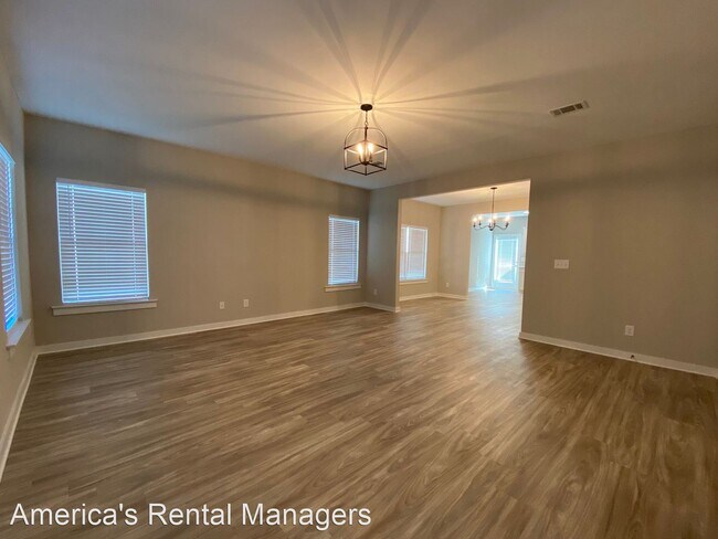 Building Photo - 3 br, 2 bath House - 11120 Summerchase Loop