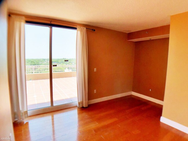 Foto del edificio - 1650 Coral Way