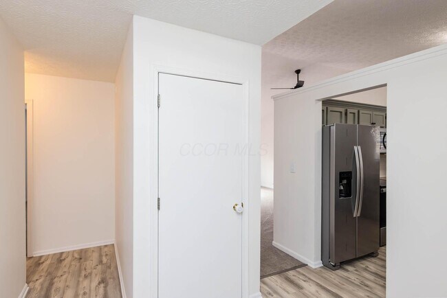 Foto del edificio - 2423 Sutter Pkwy