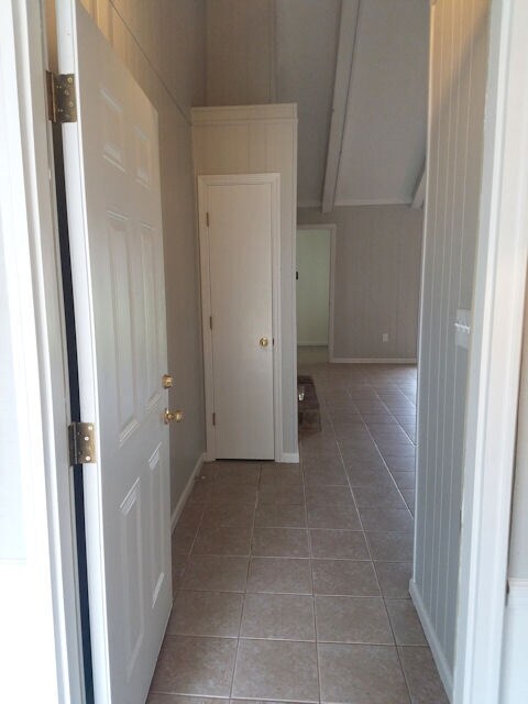 Foto del edificio - 2305 Jim Stokes Ct