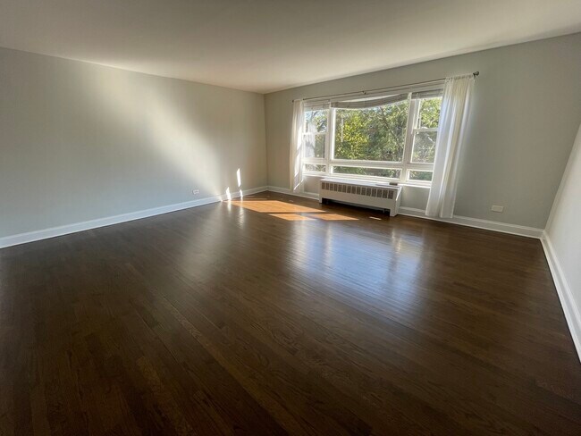 Foto del edificio - 6106 N Damen Ave