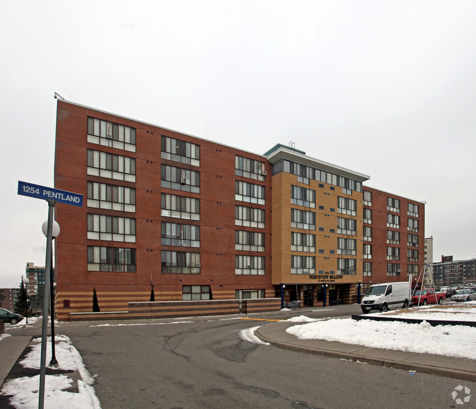 Building Photo - Northview Meadow