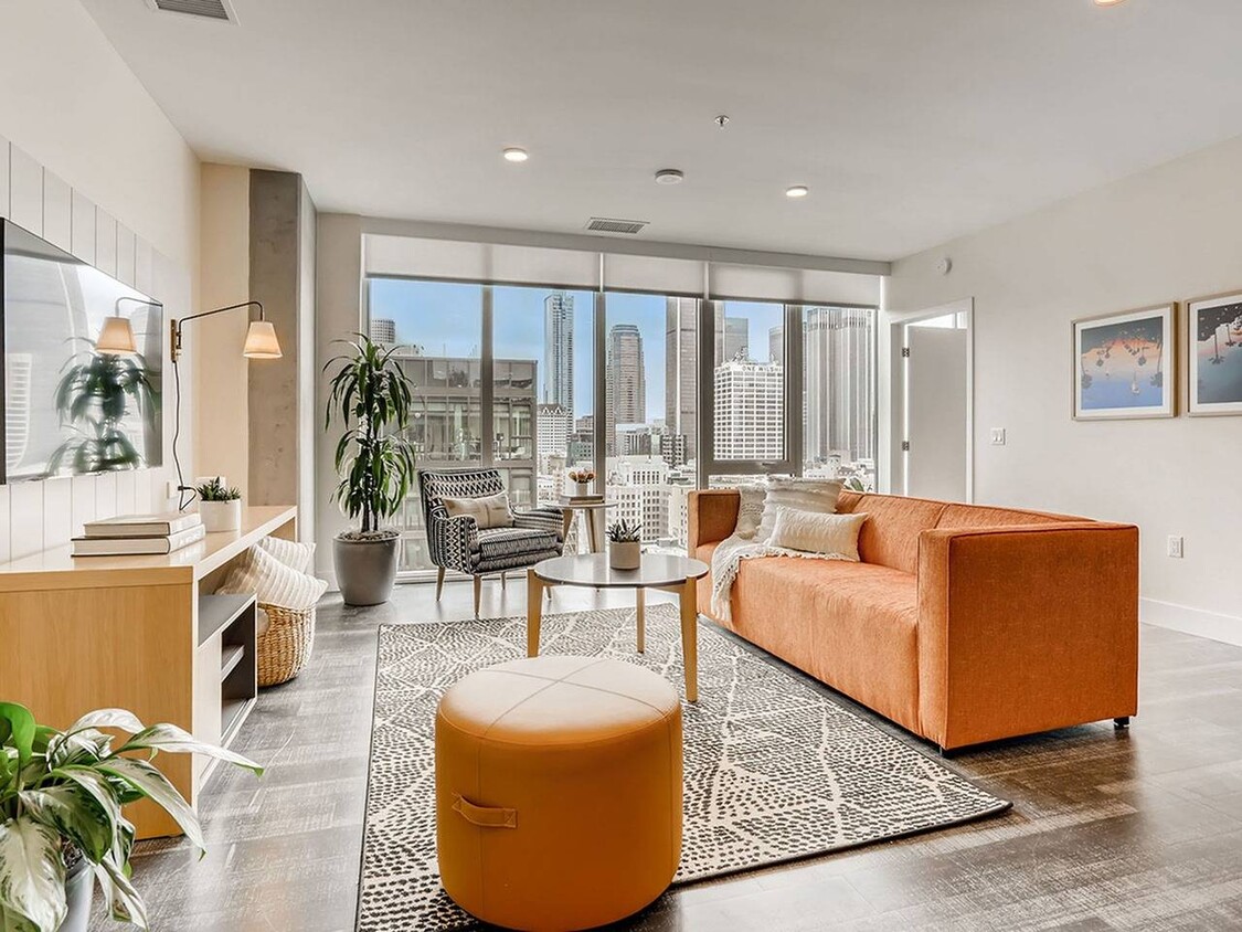 Central Dtla Apartments