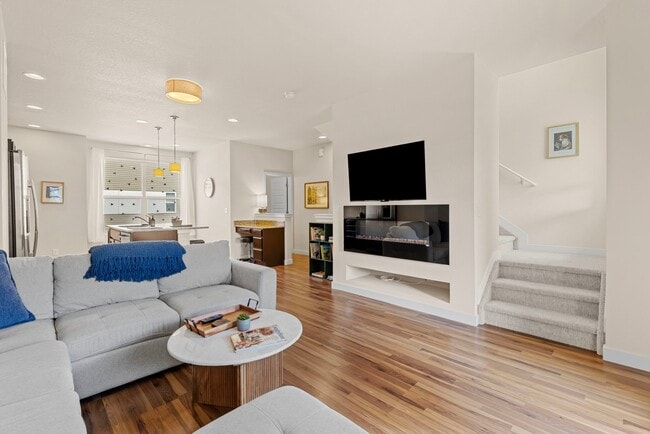 Building Photo - 11241 Colony Cir