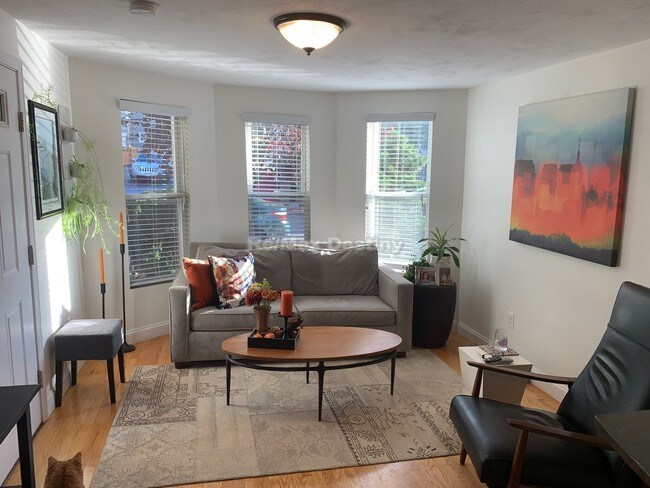 Foto del edificio - 35 Newbern Ave