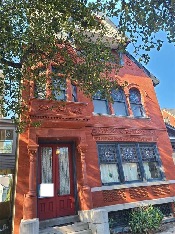 Building Photo - 139 E Broad St