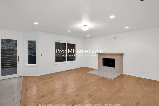 Building Photo - 2570 Oregon City Blvd