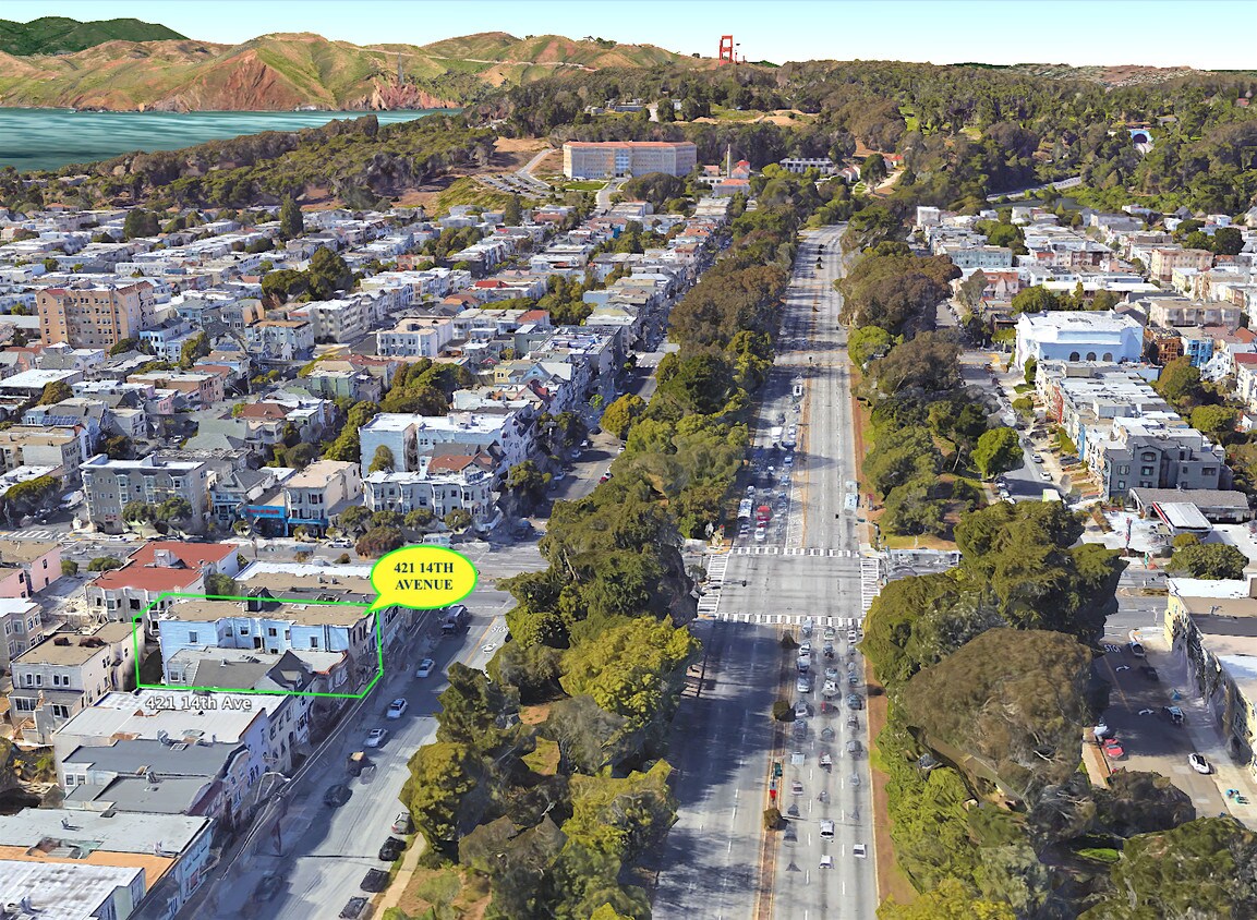 Building Photo - 421 14th Ave