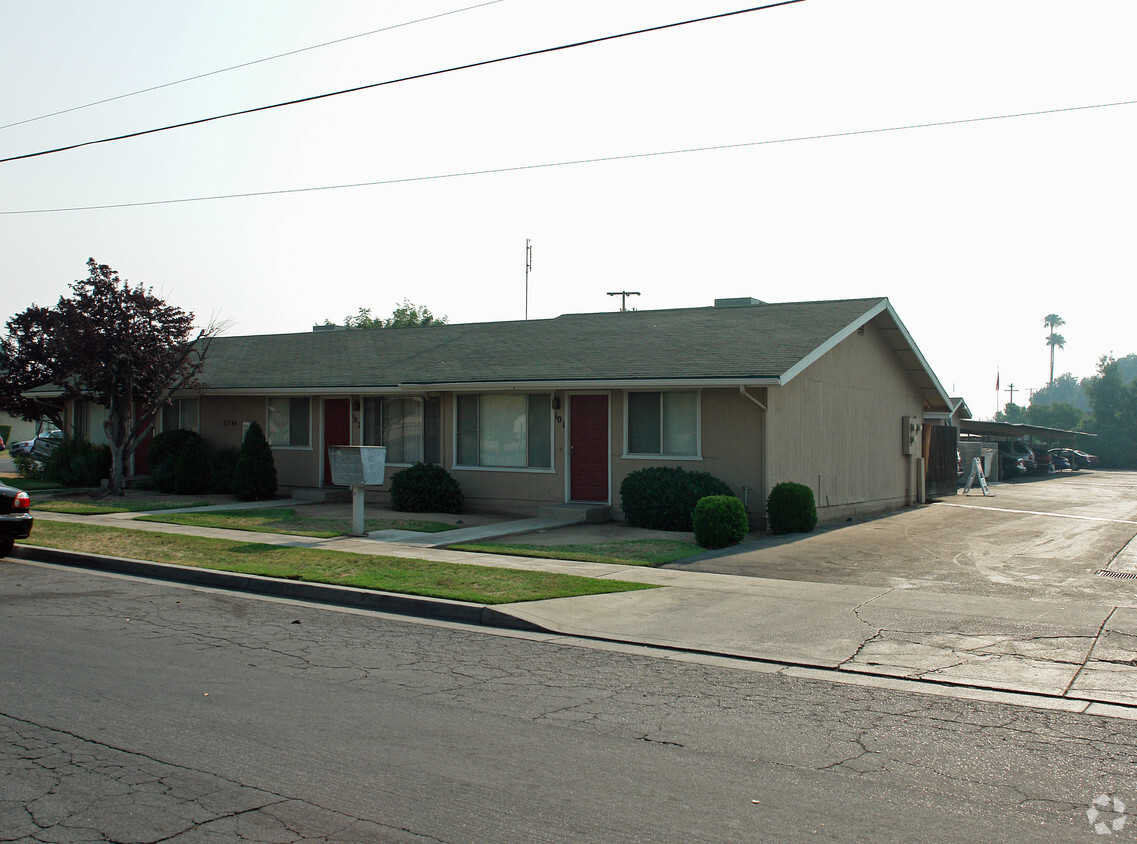 Primary Photo - Clinton Place Apartments