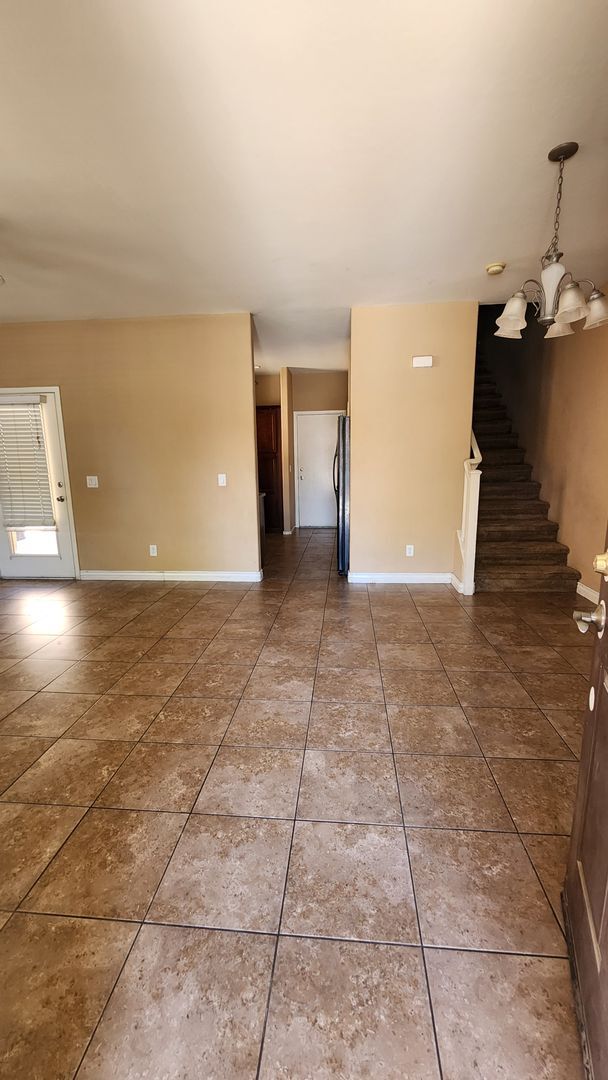 Building Photo - Tolleson home for rent! 3 bedroom 2.5 bath